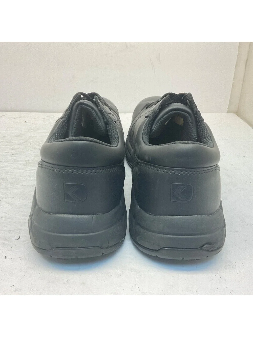Dakota used shoes